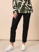 Evie Stretch Pant-Black