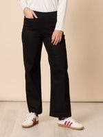 Carpenter Wide Leg Pull on Jean - Black