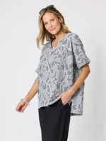 Tapestry Print Top - Black White