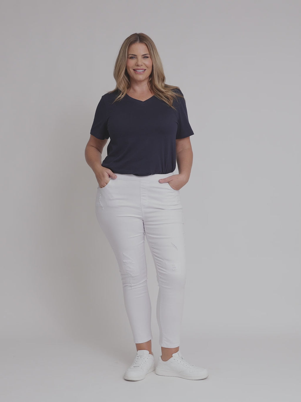 LA Stretch Pull On Jean - White threadz